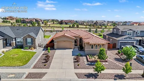 10933 Checo Way
