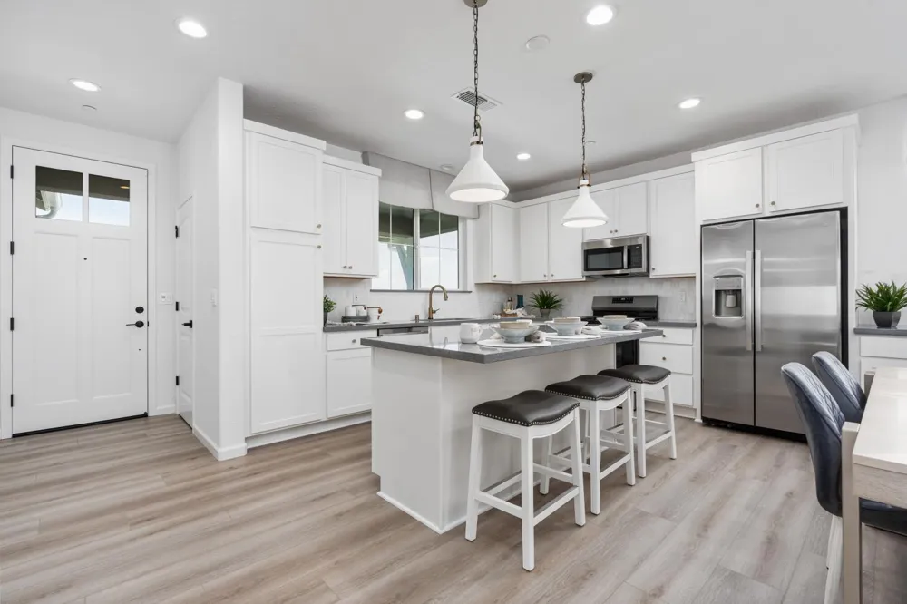 294 Vista Ave. Fowler, CA 93625