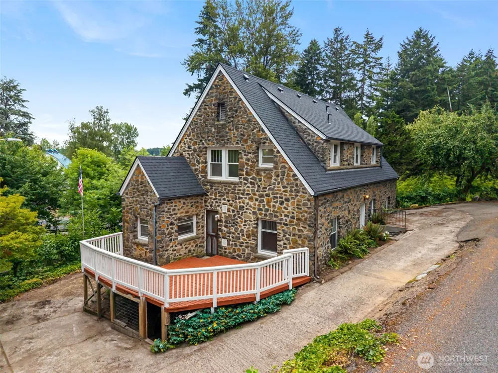 110 Sanderson Road Chehalis, WA 98532