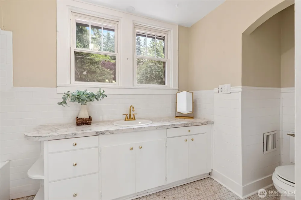 110 Sanderson Road Chehalis, WA 98532