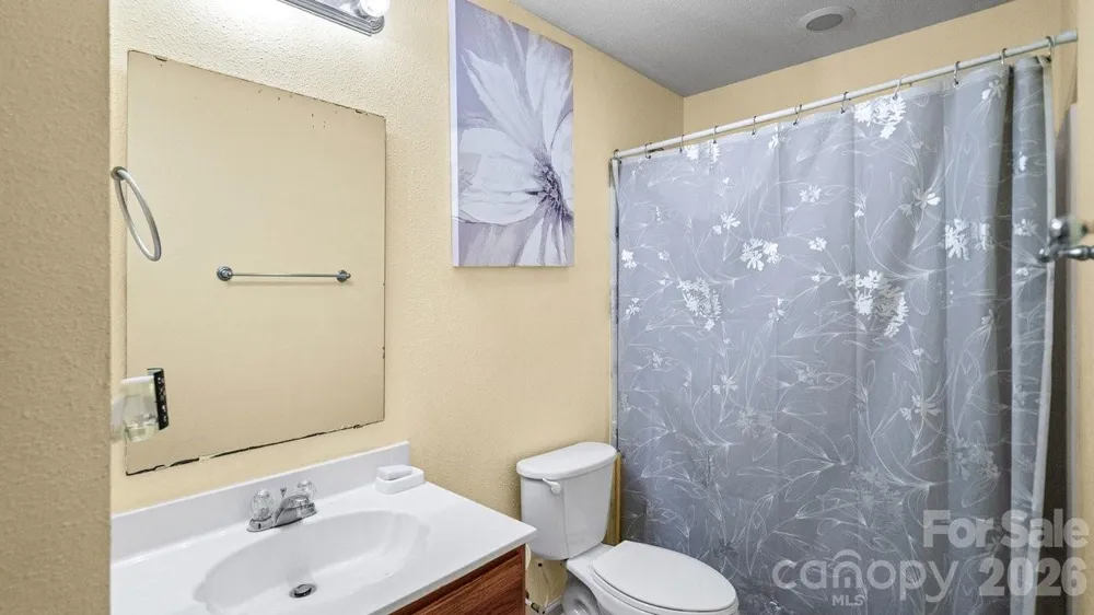 5597 Hammermill Drive Harrisburg, NC 28075