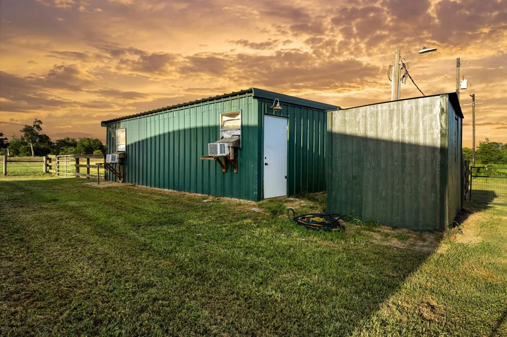 10769 Fm 1094 Road Sealy, TX 77474