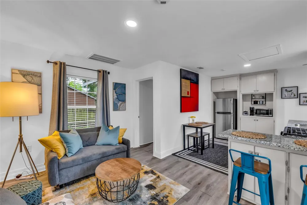 7112 Avenue L Houston, TX 77011