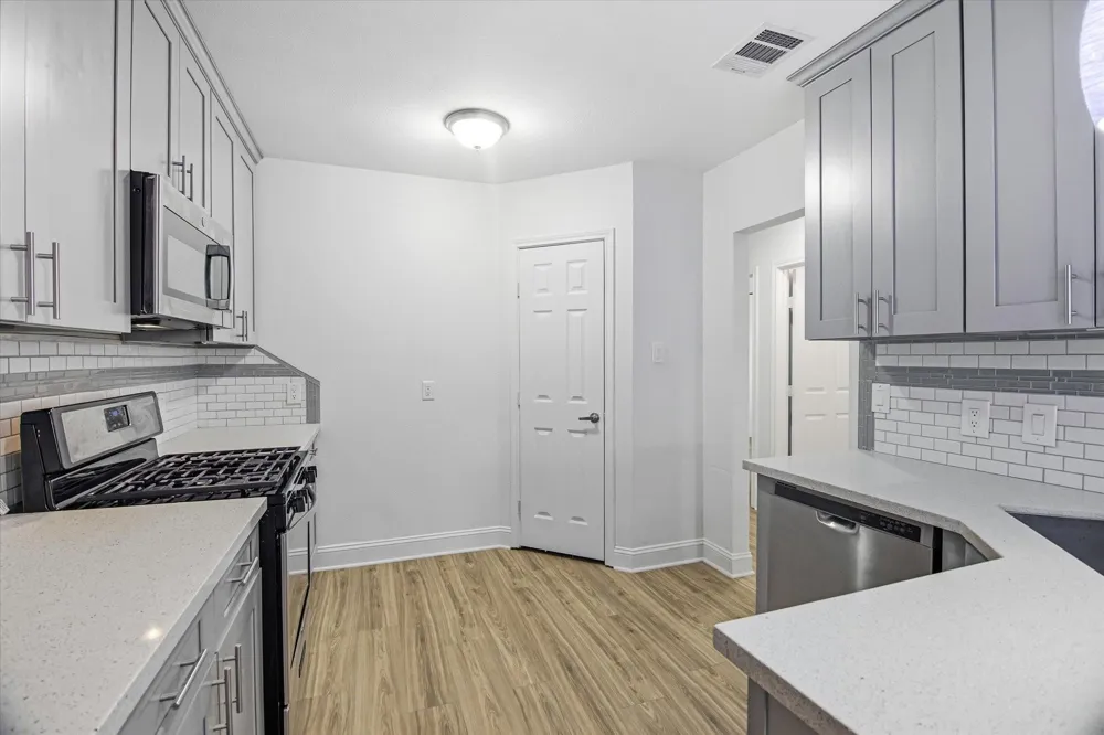 7112 Avenue L Houston, TX 77011