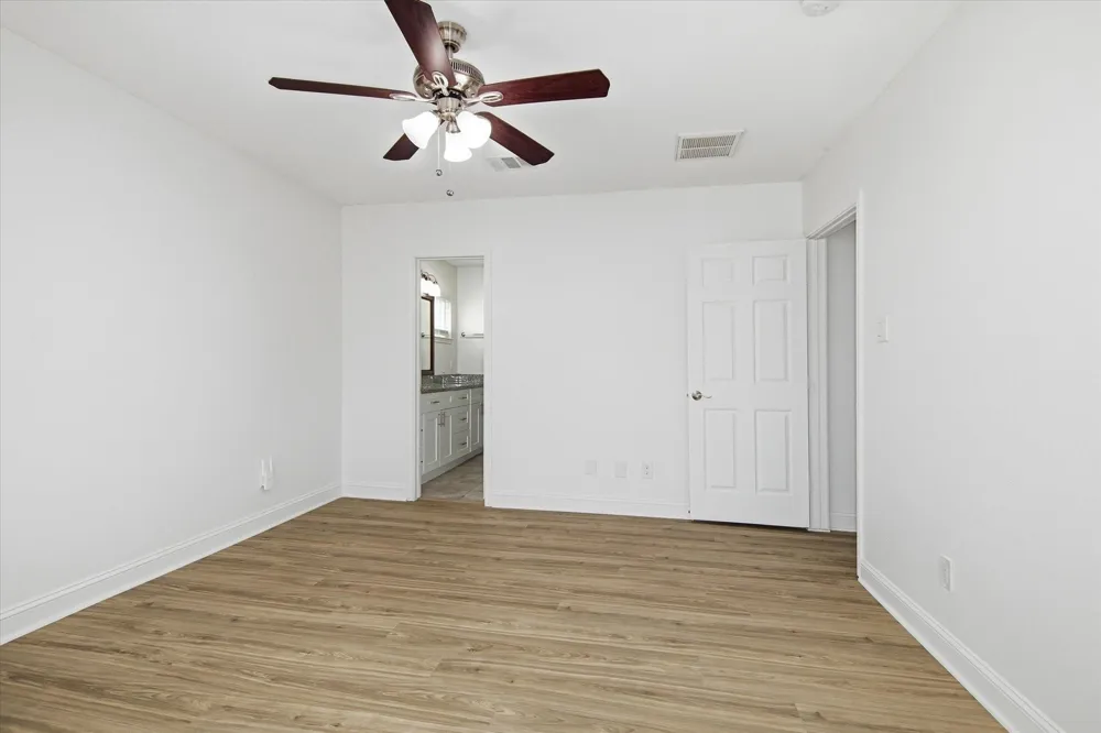 7112 Avenue L Houston, TX 77011