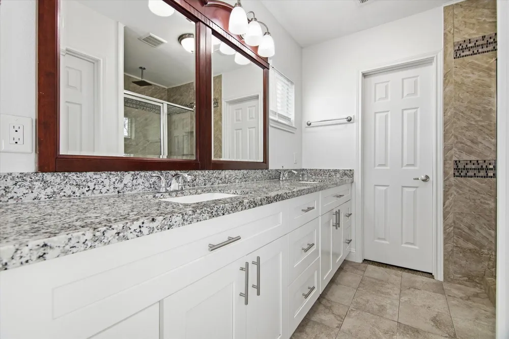 7112 Avenue L Houston, TX 77011