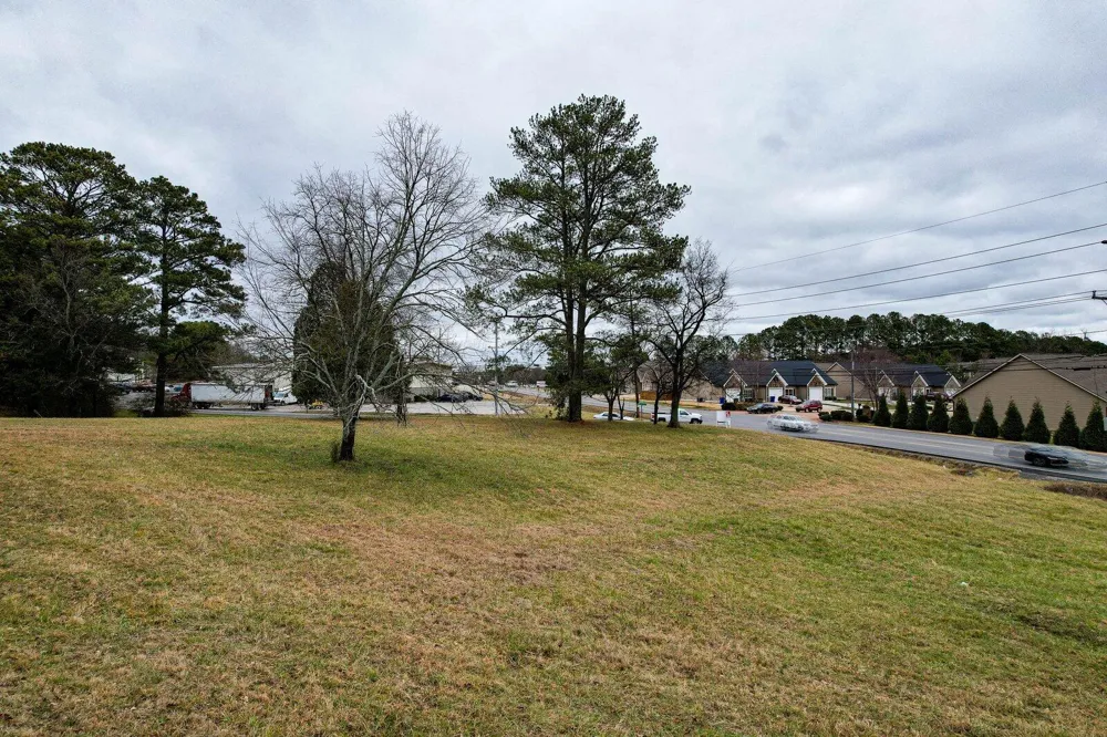 10 37th Street NE Cleveland, TN 37312