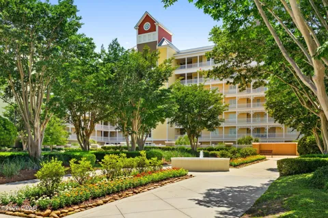 3001 W 10th Street #713