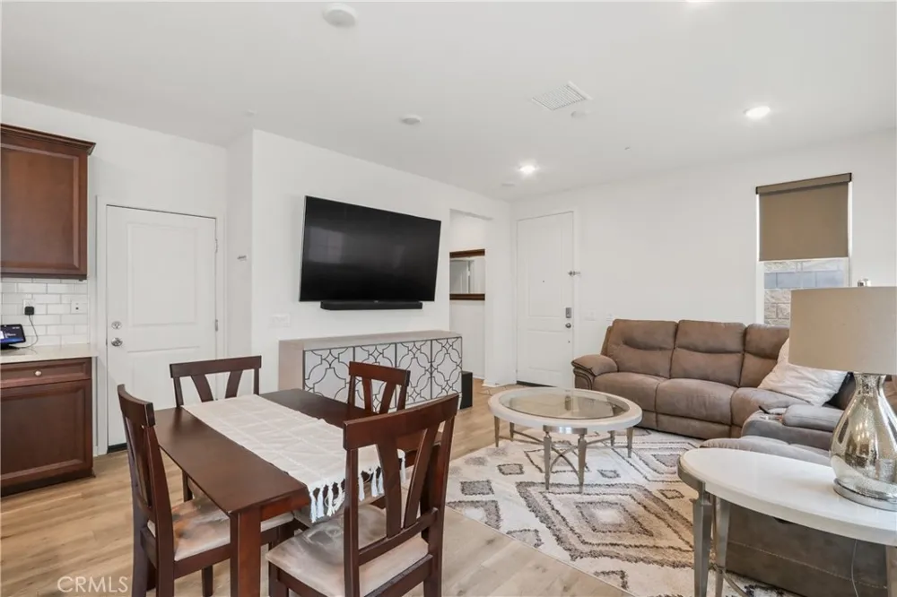 1604 Ruedy Upland, CA 91784