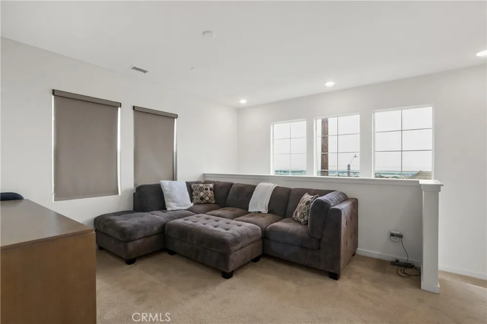1604 Ruedy Upland, CA 91784