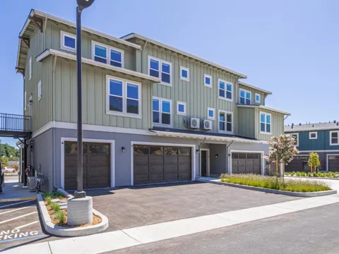 111 Aptos Village Way #3