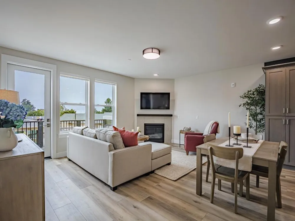 111 Aptos Village Way #3 Aptos, CA 95003