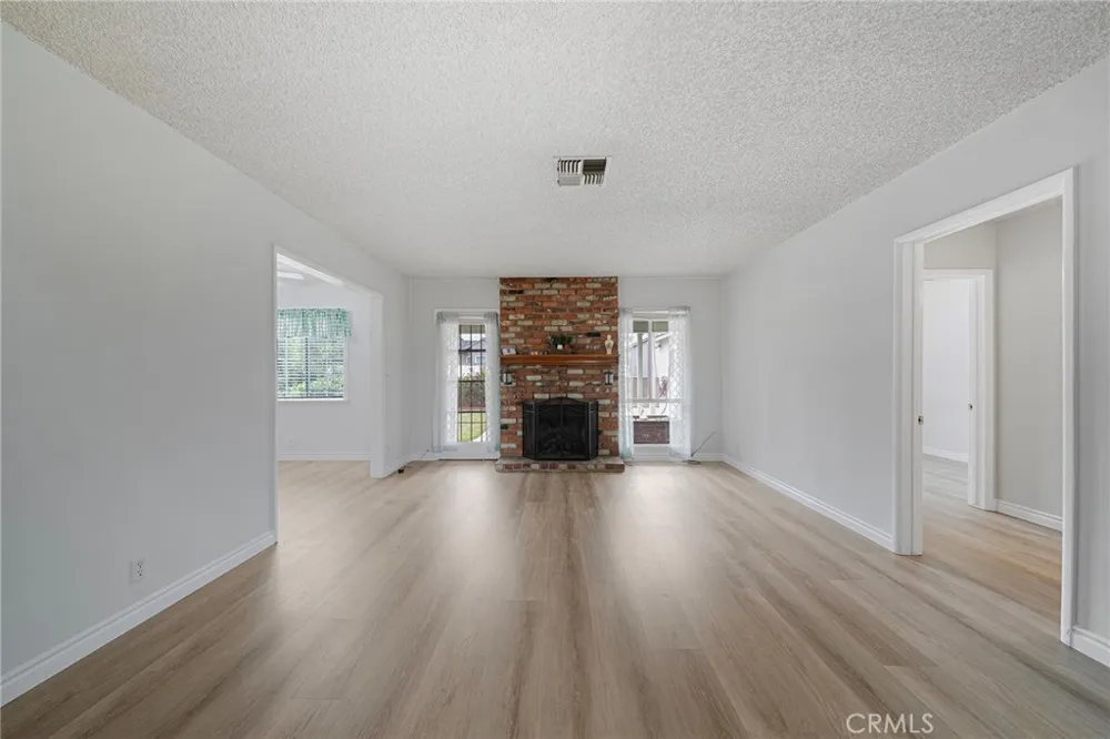 312 Maplewood West Covina, CA 91790