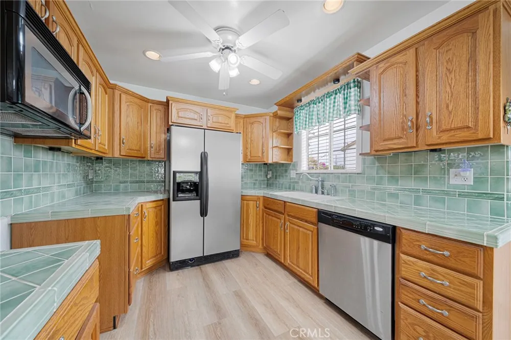 312 Maplewood West Covina, CA 91790