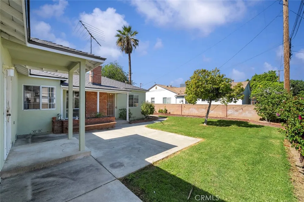 312 Maplewood West Covina, CA 91790
