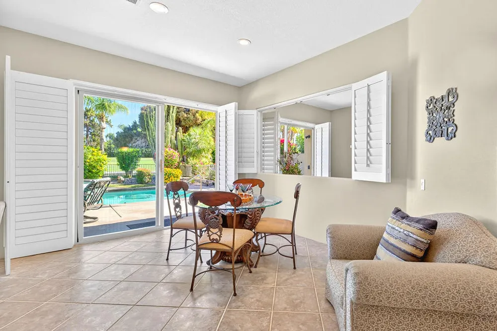 83 Kavenish Drive Rancho Mirage, CA 92270