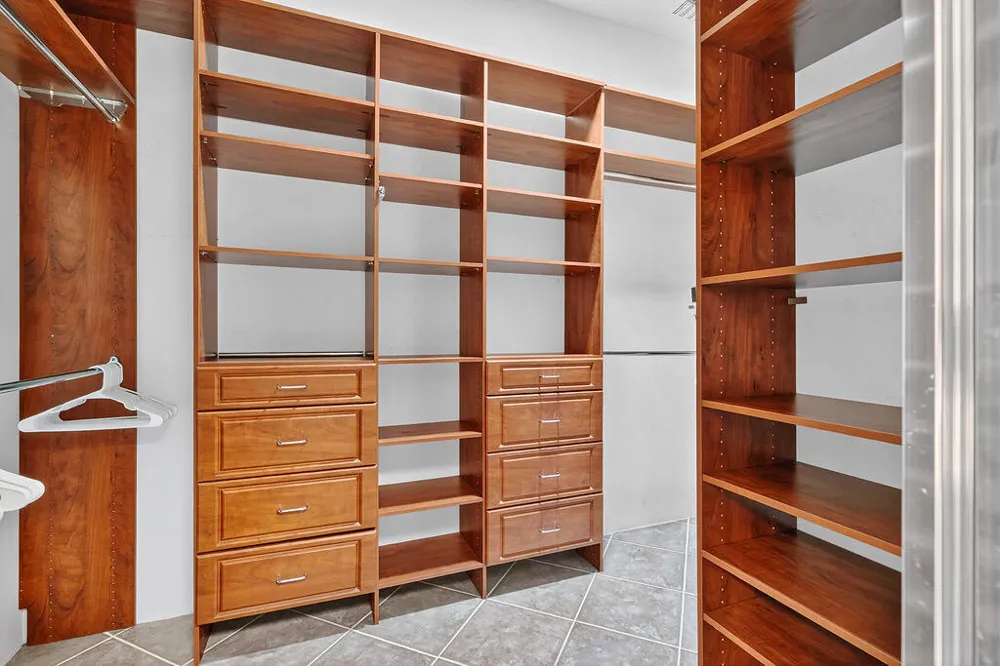 83 Kavenish Drive Rancho Mirage, CA 92270