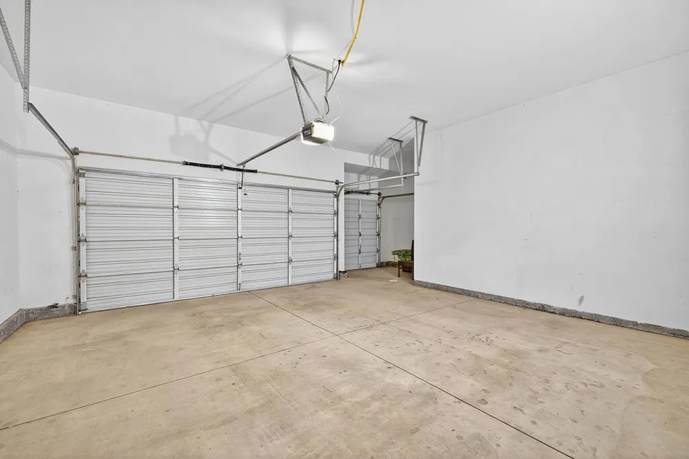 83 Kavenish Drive Rancho Mirage, CA 92270