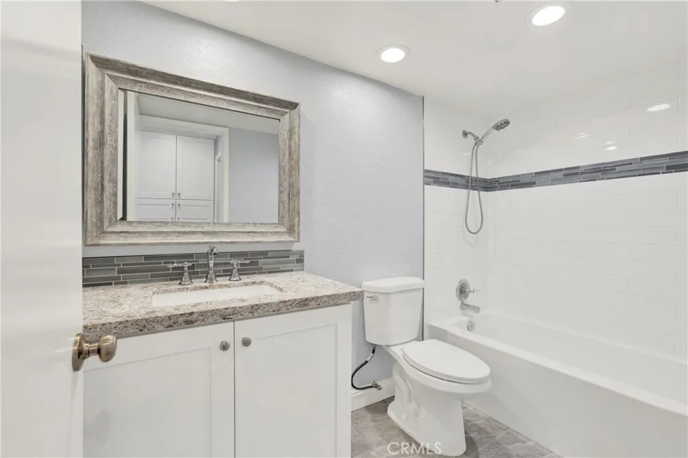 20702 El Toro #283 Lake Forest, CA 92630
