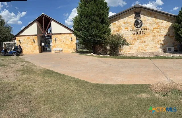 137 W Pat Dolan Blanco, TX 78606