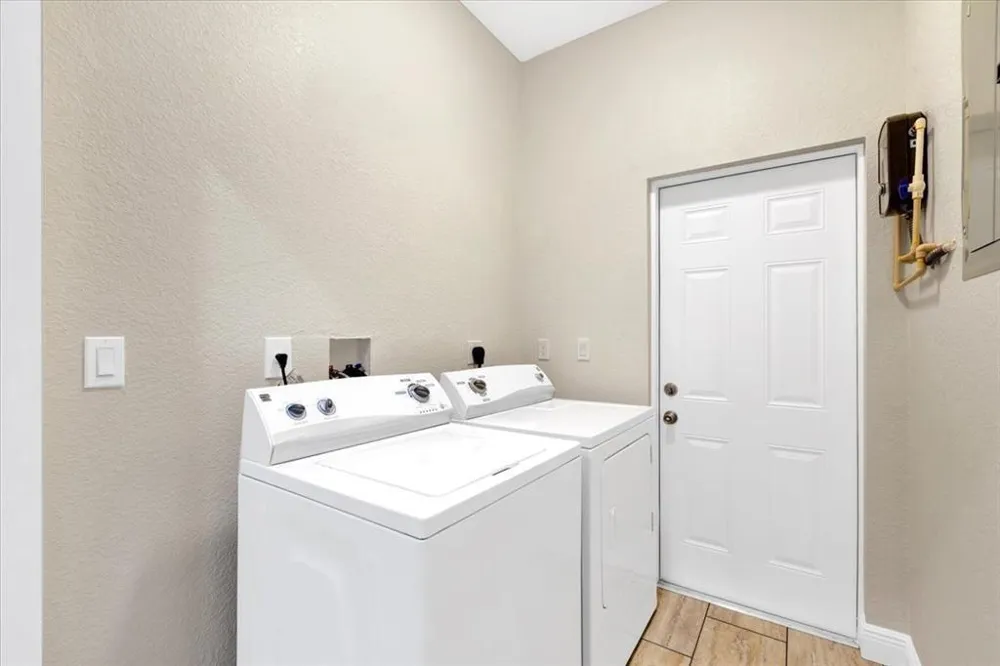 306 18th Court ##2 Fort Pierce, FL 34950