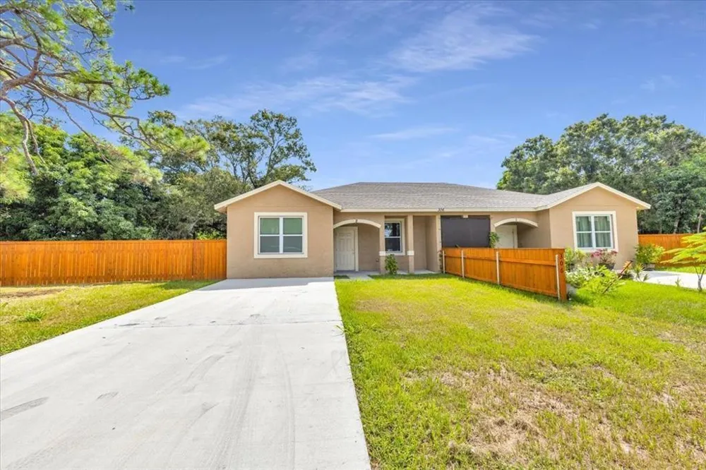 306 18th Court ##2 Fort Pierce, FL 34950