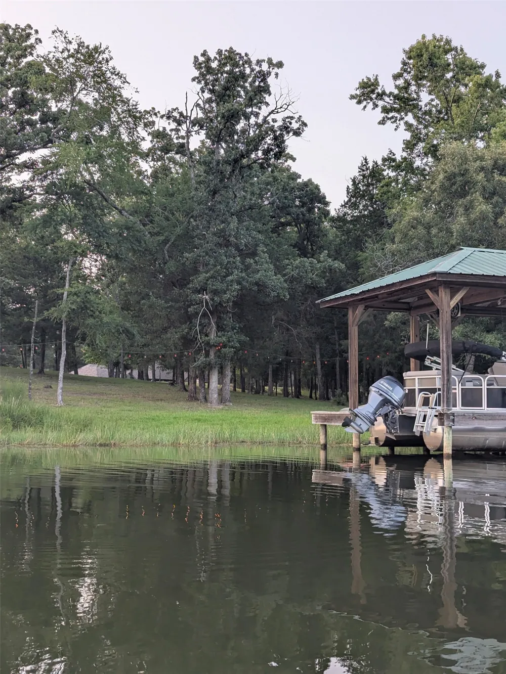 Striper Cove Larue, TX 75770