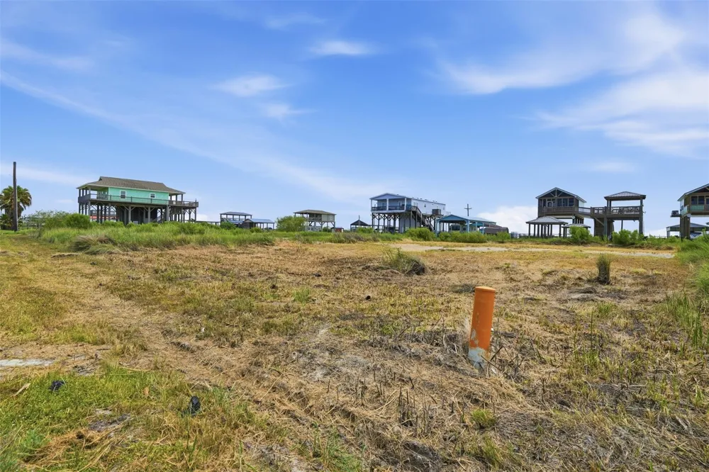 1190 Van Sant Bolivar Peninsula, TX 77617