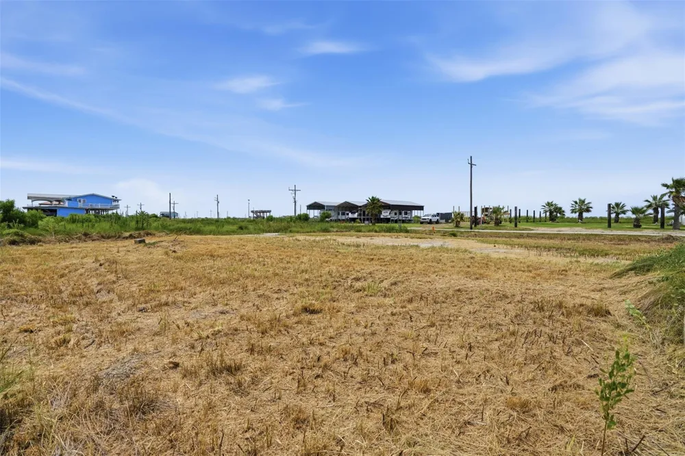 1190 Van Sant Bolivar Peninsula, TX 77617