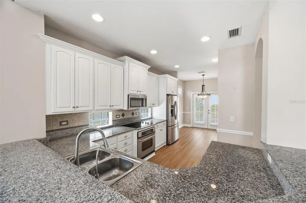9985 SAGO POINT DRIVE Largo, FL 33777