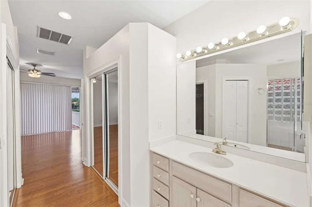 9985 SAGO POINT DRIVE Largo, FL 33777
