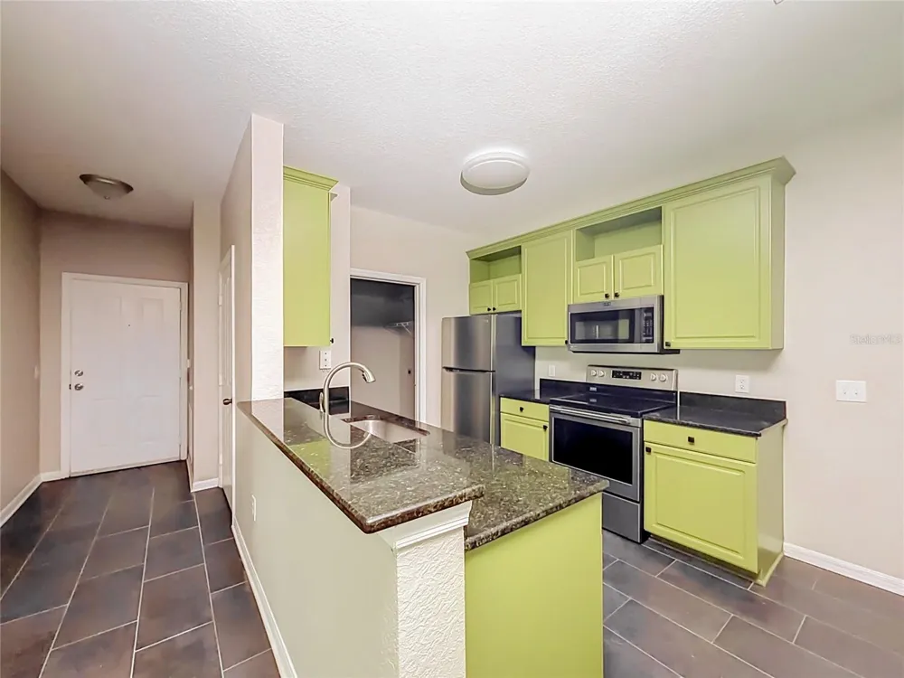 6003 HEMINGWAY CIRCLE #6003 Haines City, FL 33844