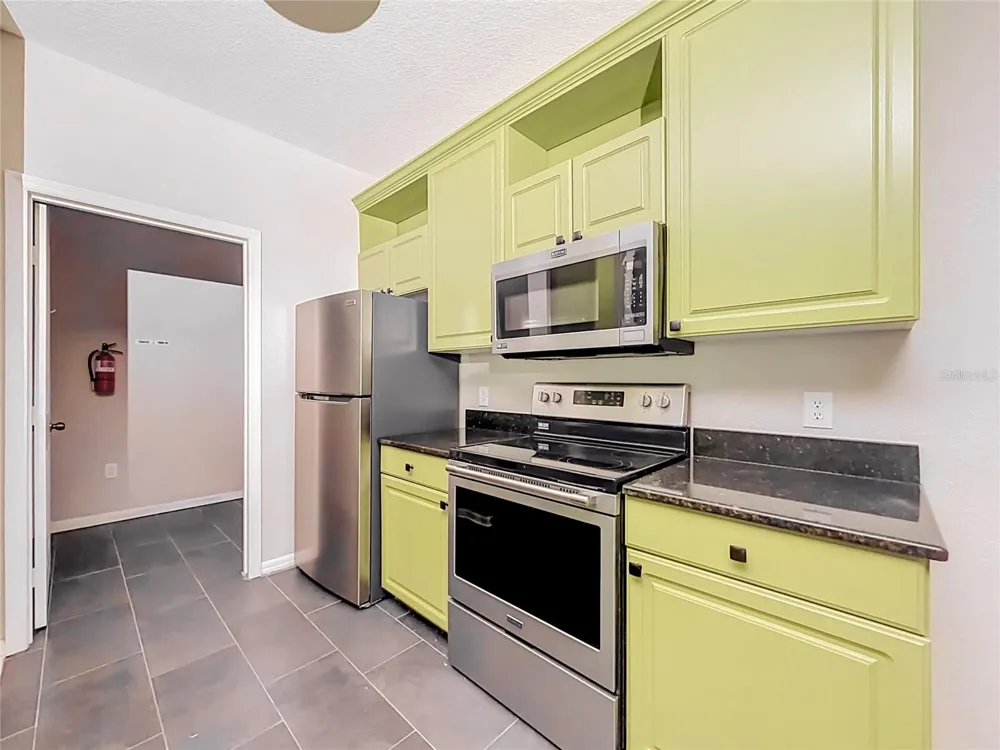 6003 HEMINGWAY CIRCLE #6003 Haines City, FL 33844