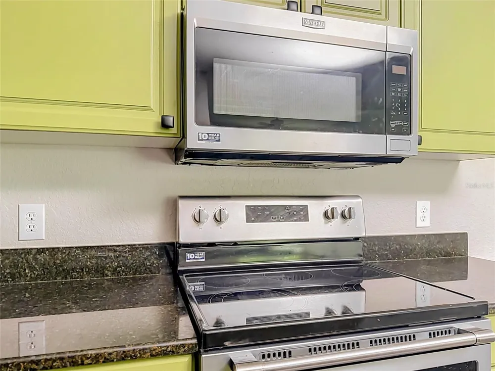 6003 HEMINGWAY CIRCLE #6003 Haines City, FL 33844