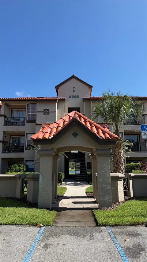 4209 WOODSTORKS WALK WAY #209