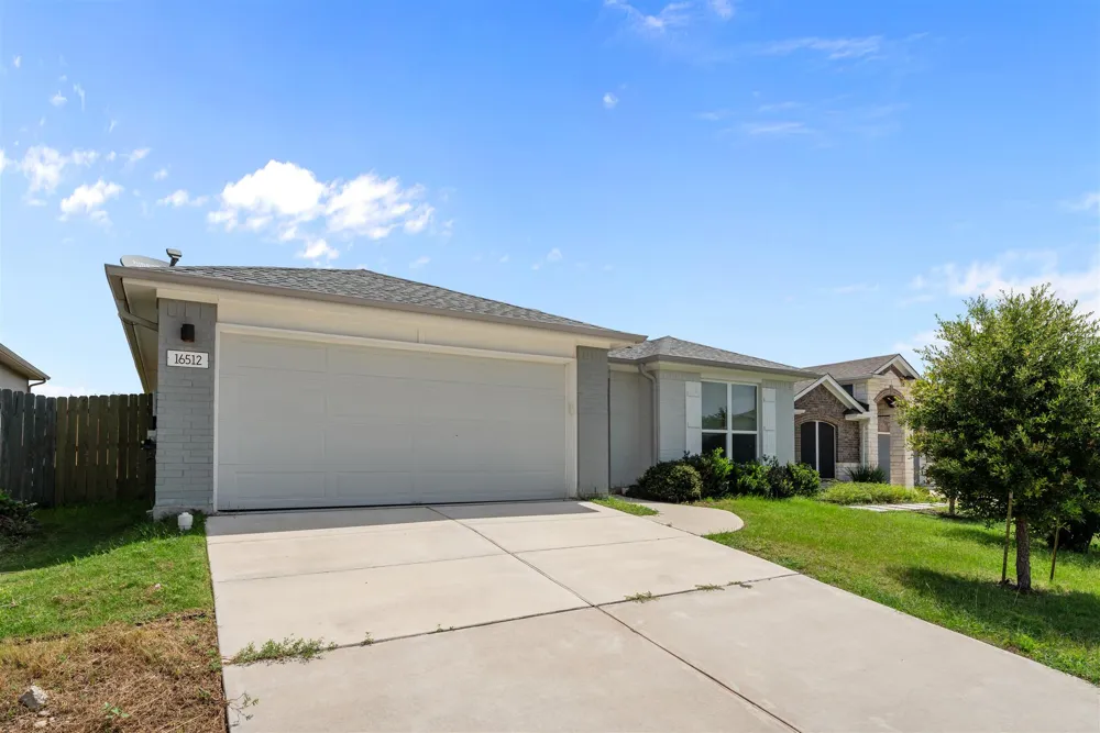 16512 Enamorado Road Manor, TX 78653