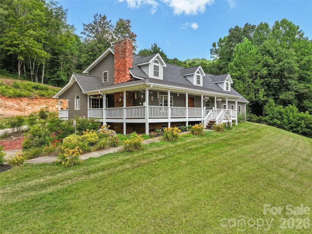 81 Aldens Way Clyde, NC 28721