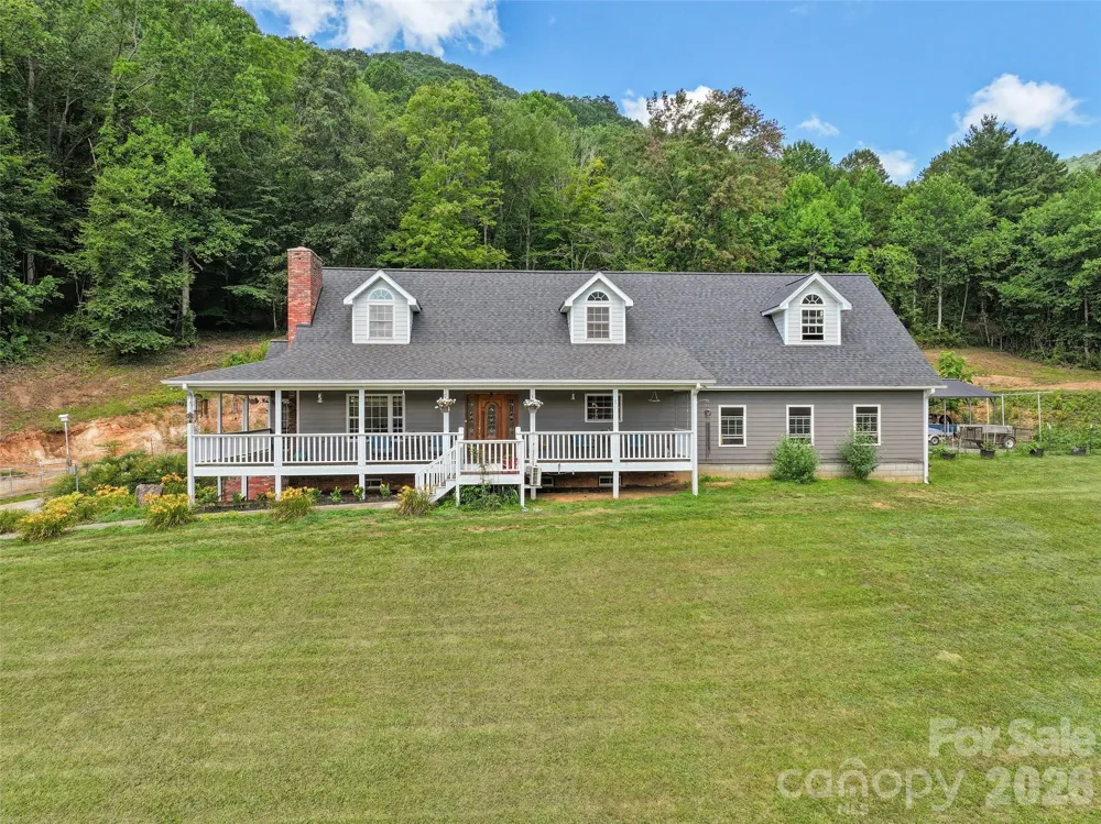 81 Aldens Way Clyde, NC 28721