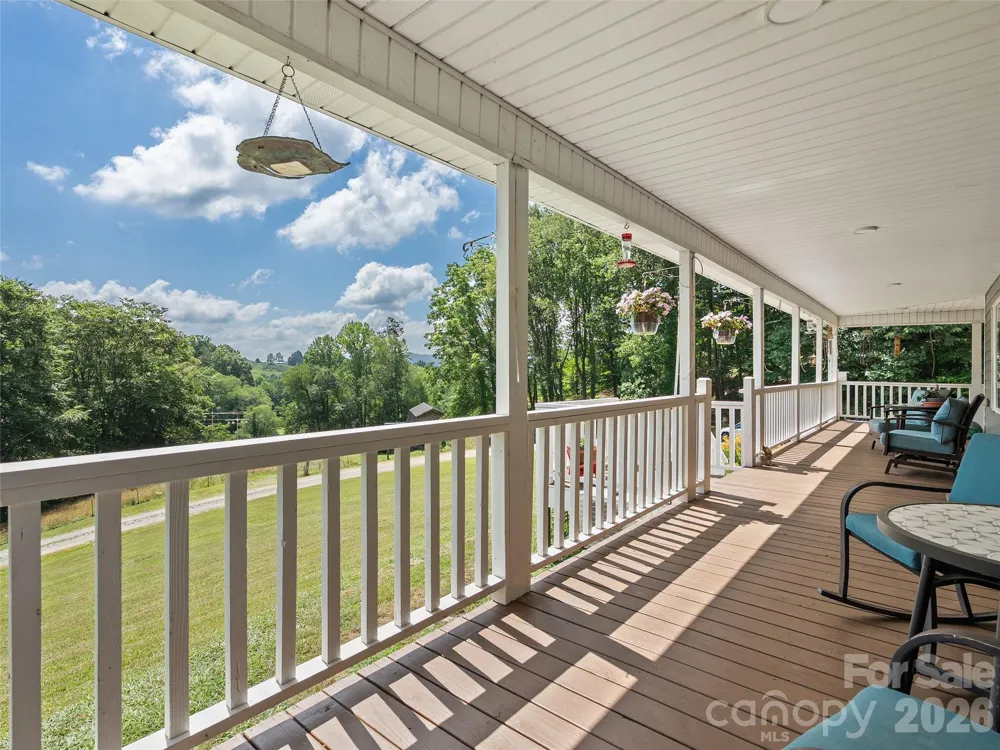 81 Aldens Way Clyde, NC 28721