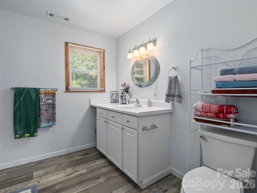 81 Aldens Way Clyde, NC 28721