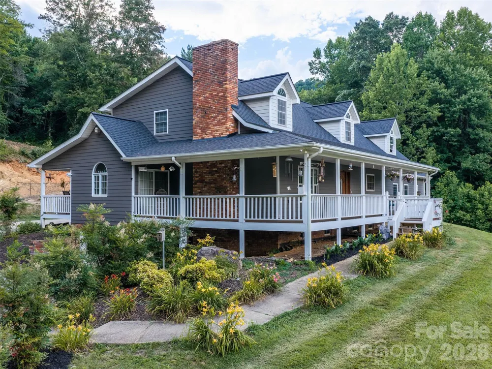 81 Aldens Way Clyde, NC 28721
