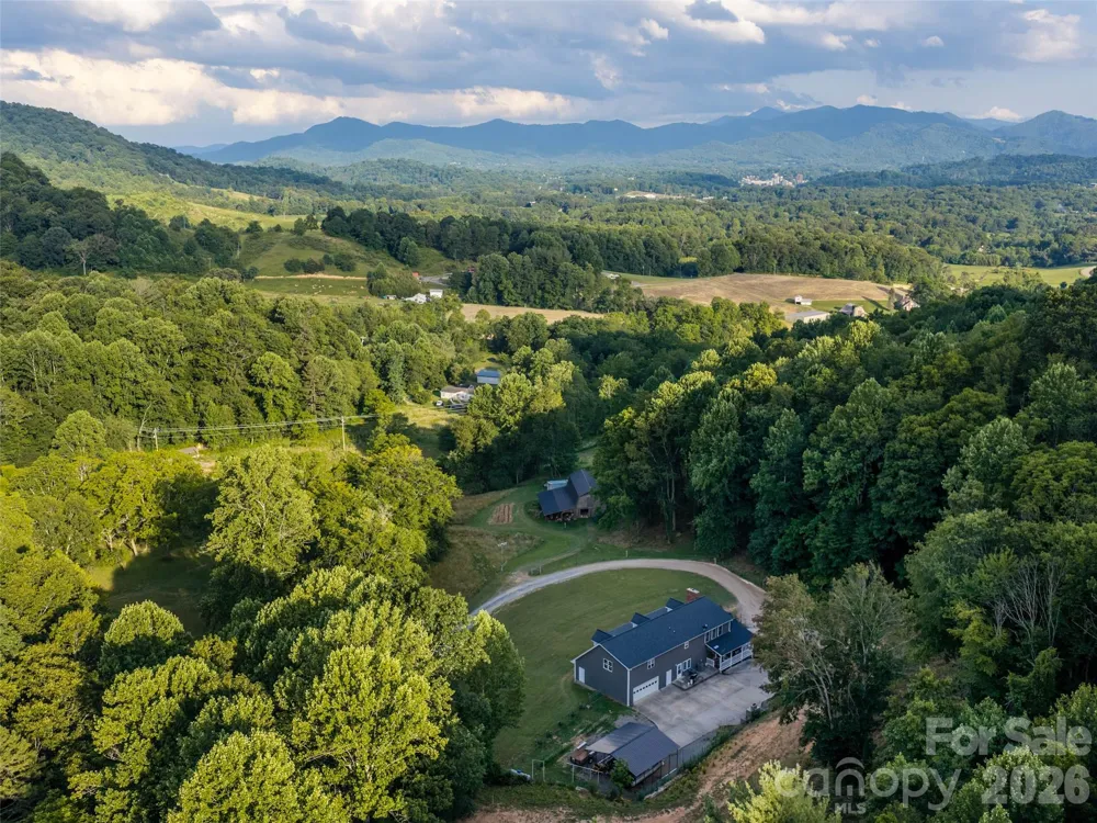 81 Aldens Way Clyde, NC 28721