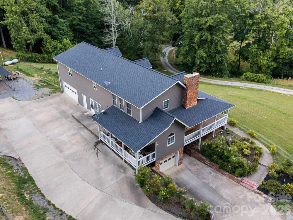 81 Aldens Way Clyde, NC 28721