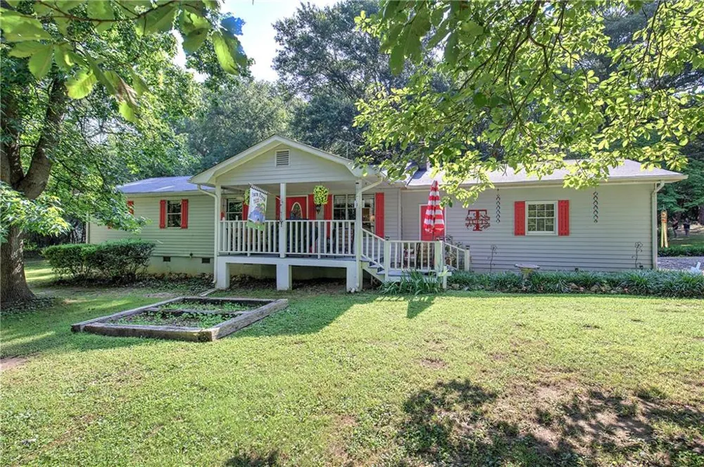 477 Macedonia Road Kingston, GA 30145