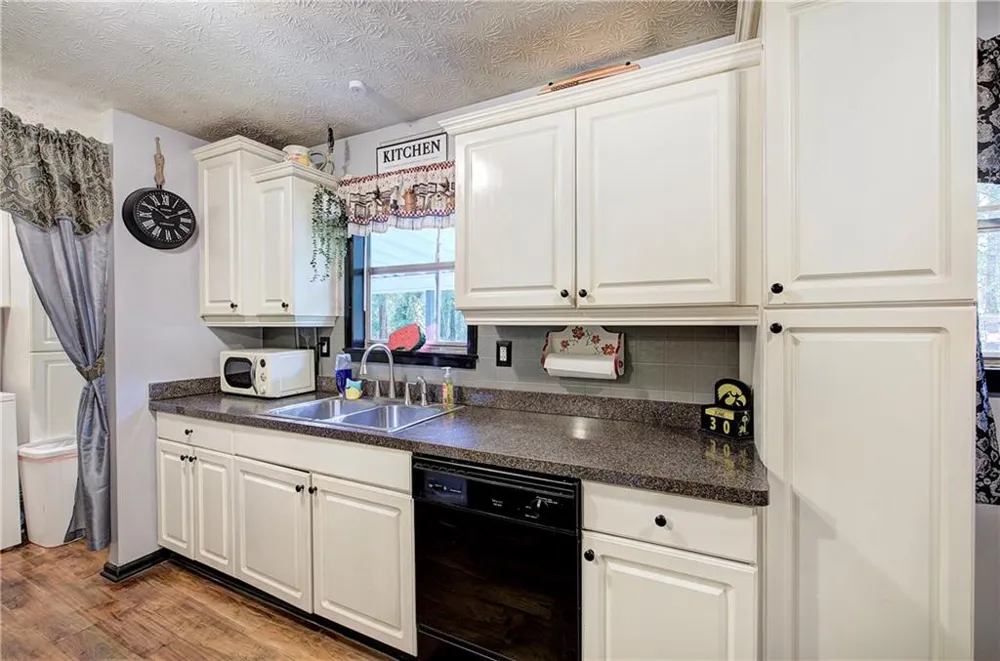 477 Macedonia Road Kingston, GA 30145