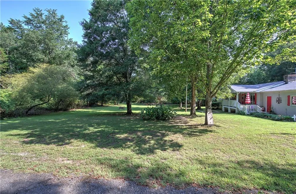 477 Macedonia Road Kingston, GA 30145