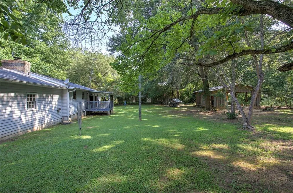 477 Macedonia Road Kingston, GA 30145