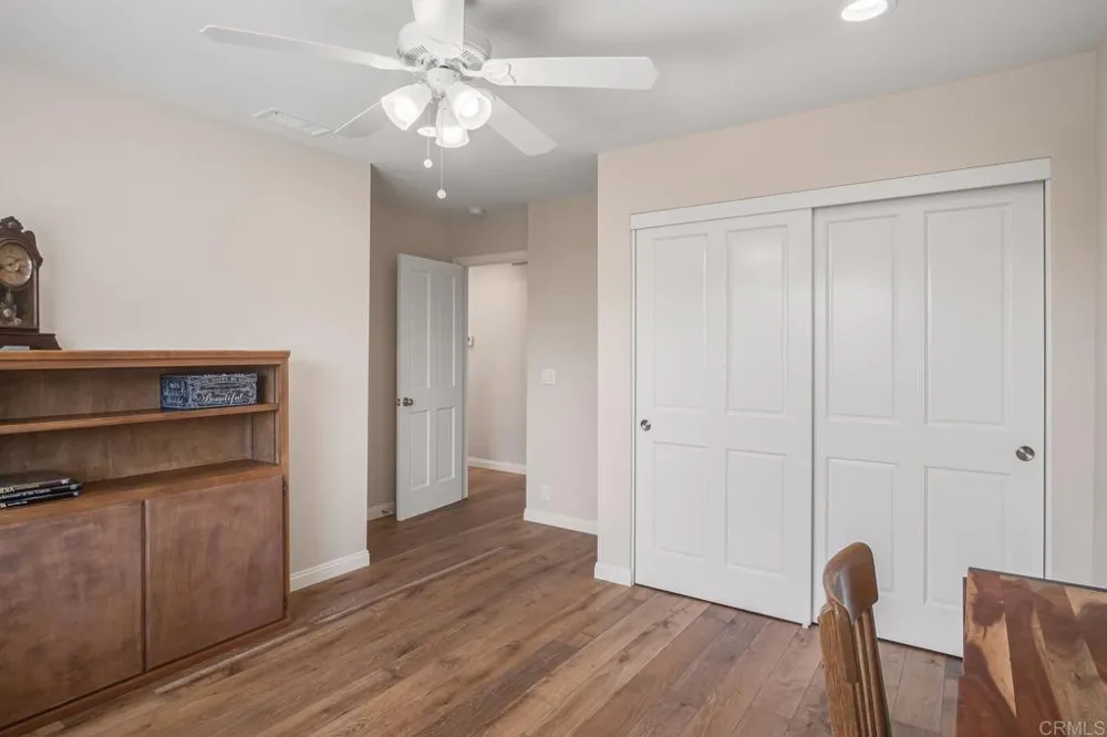 2211 Winterwarm Dr Fallbrook, CA 92028