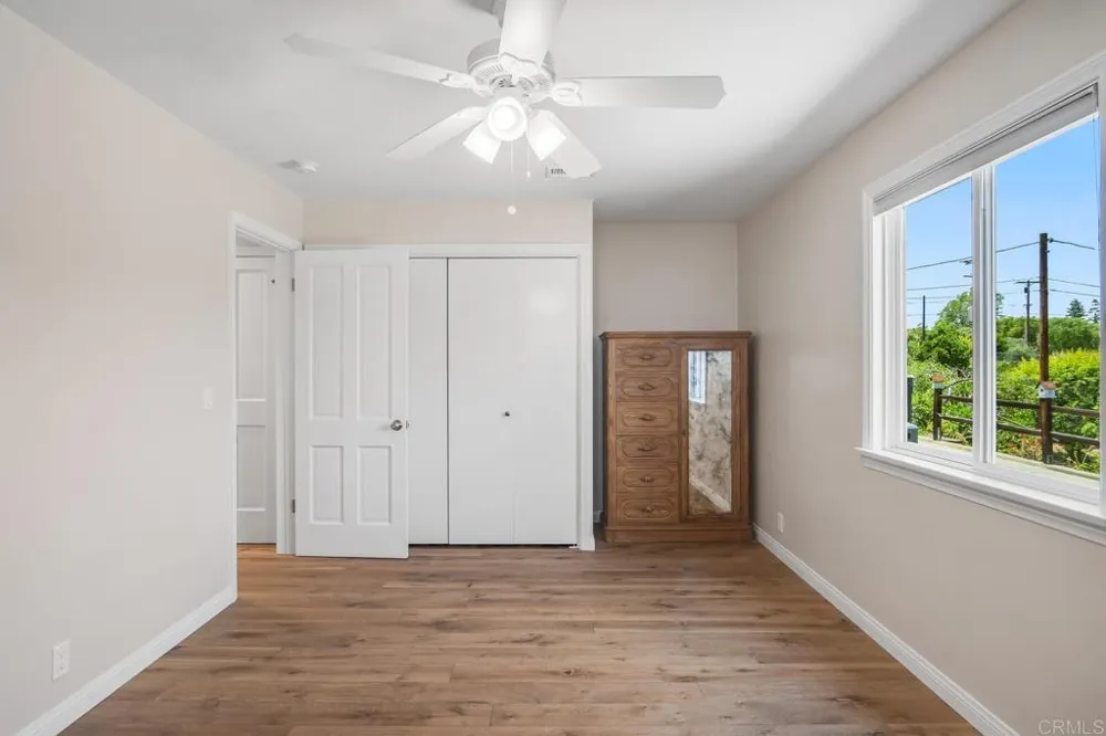 2211 Winterwarm Dr Fallbrook, CA 92028