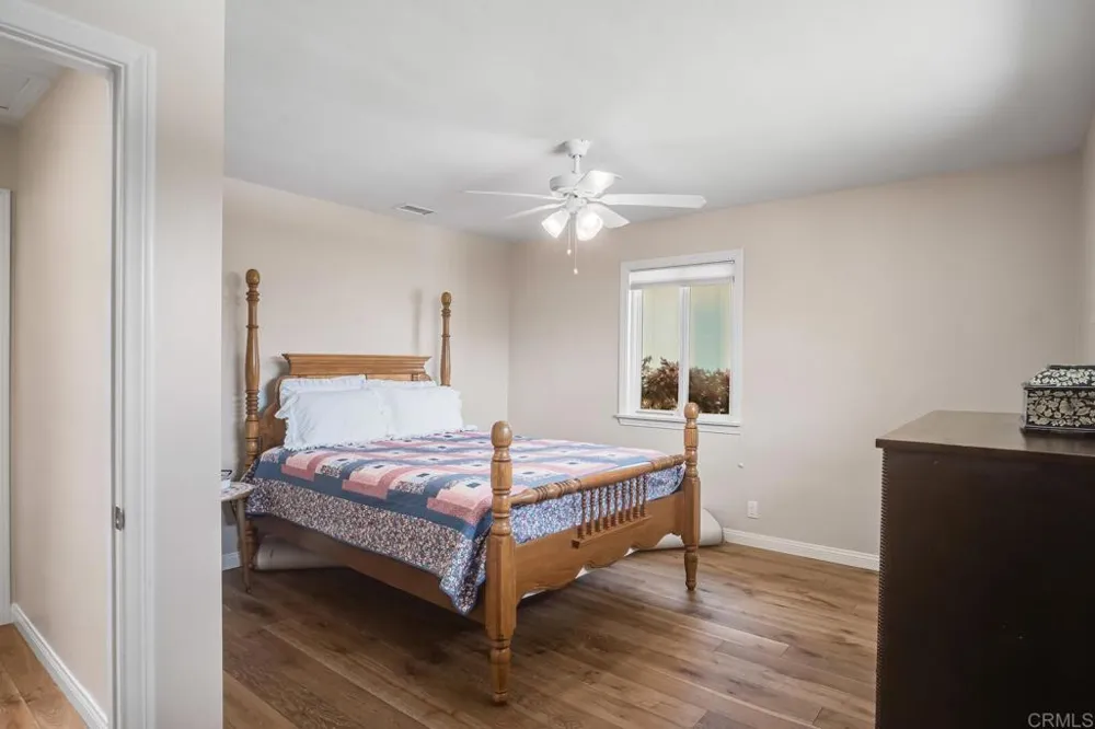 2211 Winterwarm Dr Fallbrook, CA 92028